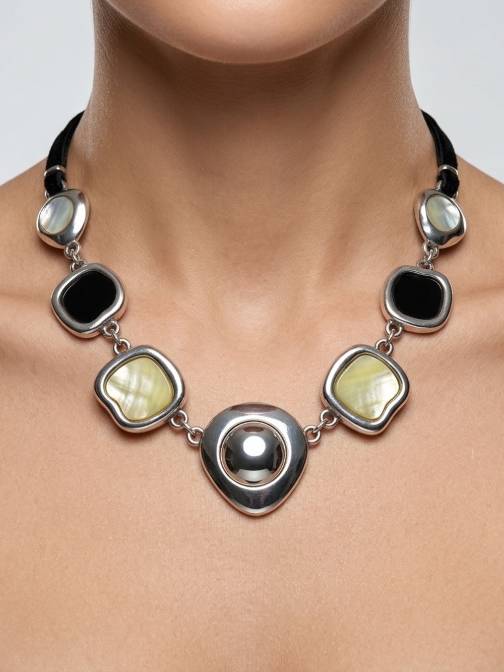 Lia Sophia “Milky Way” Necklace | 80s Enamel Silver Abstract